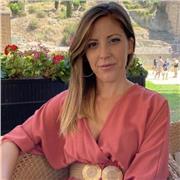 ¿Necesitas conseguir un título de inglés oficial?? No dudes en llamar e informarte. Soy profesora de inglés titulada desde hace más de 10 años e imparto clases para preparar los exámenes de Aptis (British Council)